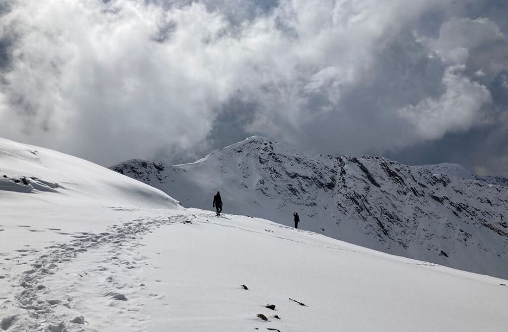 Curated Itineraries_5 svg+xml;charset=utf