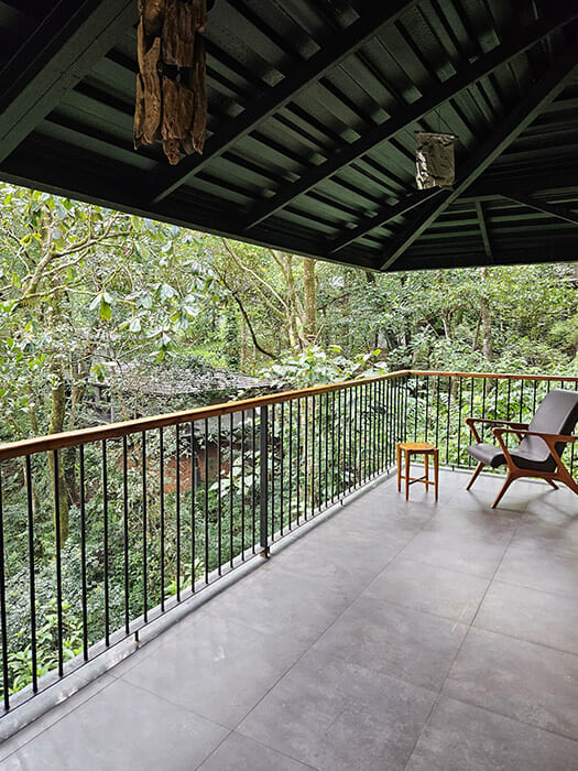 Handpicked Stays_15 svg+xml;charset=utf