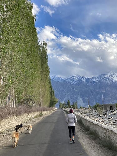 Local Nature and Wildlife Trails_10 svg+xml;charset=utf